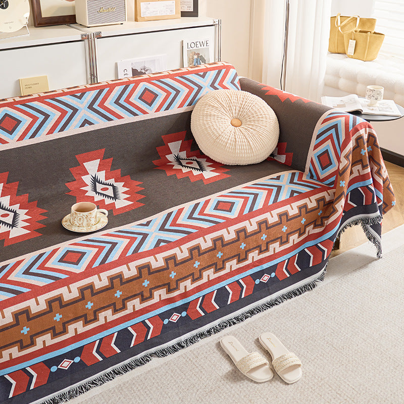 Geometric Patterned Throw Blanket — product view 3