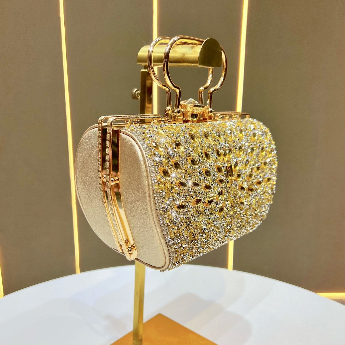 Floral-Inspired Crystal Evening Handbag — product view 2