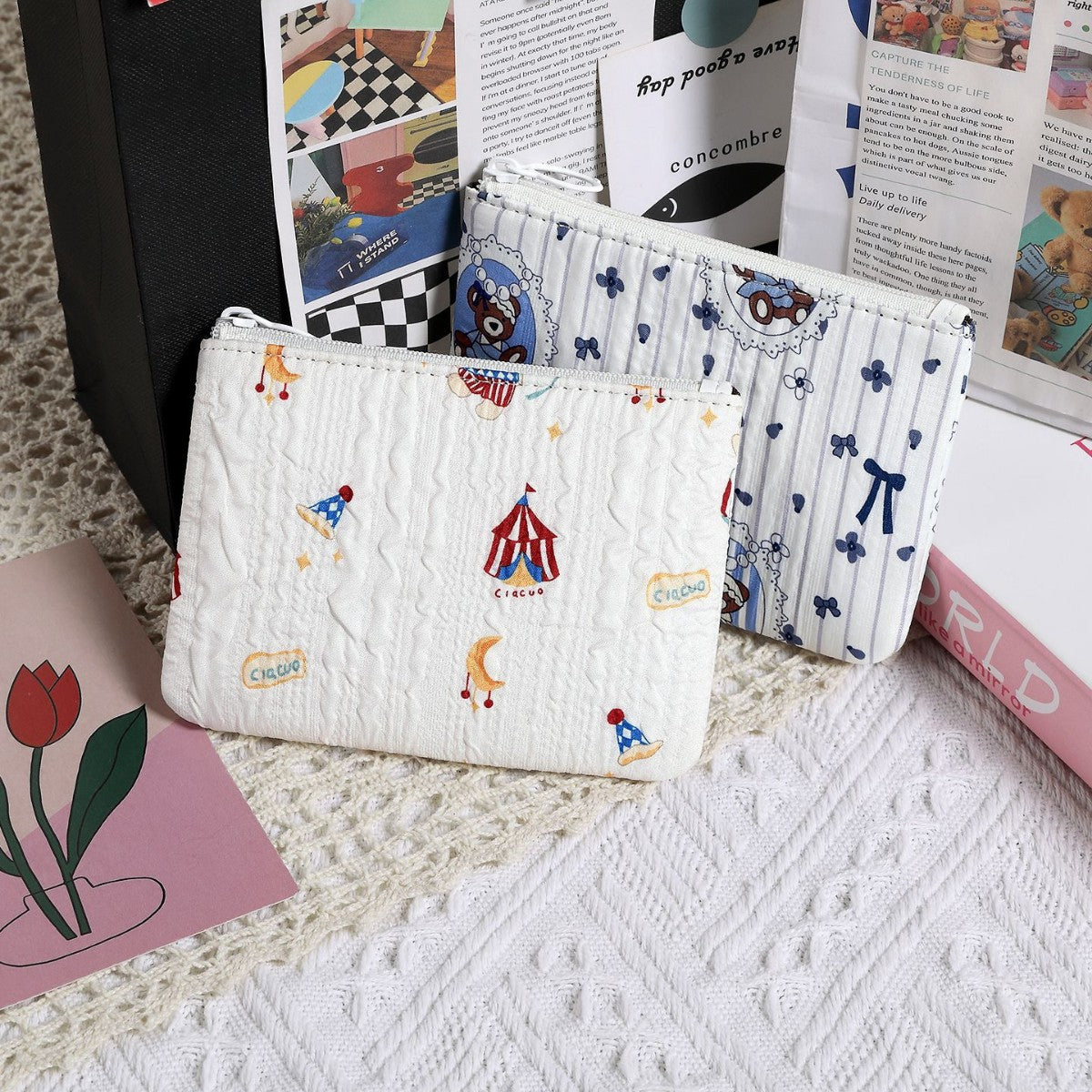 Stylish Patterned Pouch — product view 3