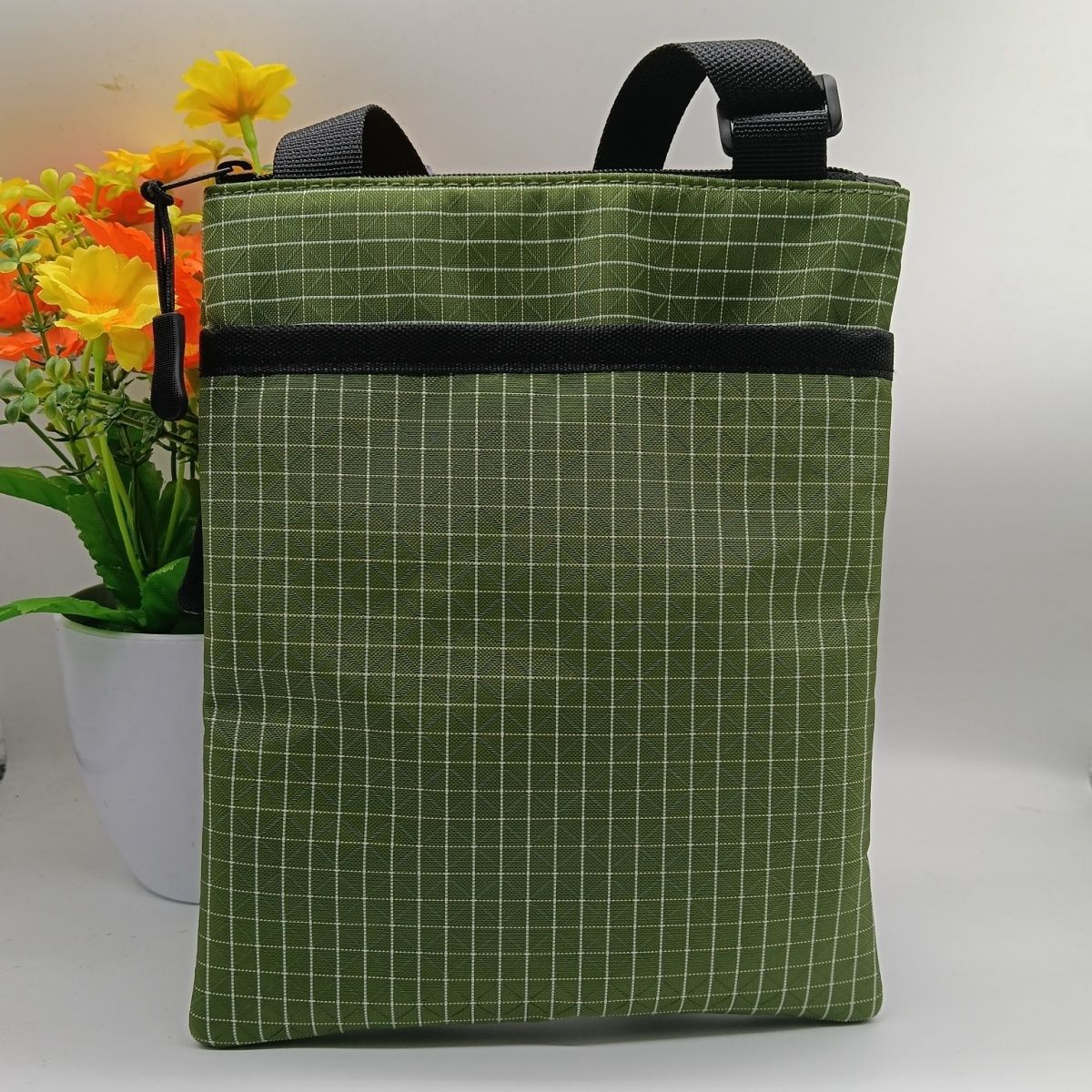 Practical Crossbody Bag LoungeYard — product view 4