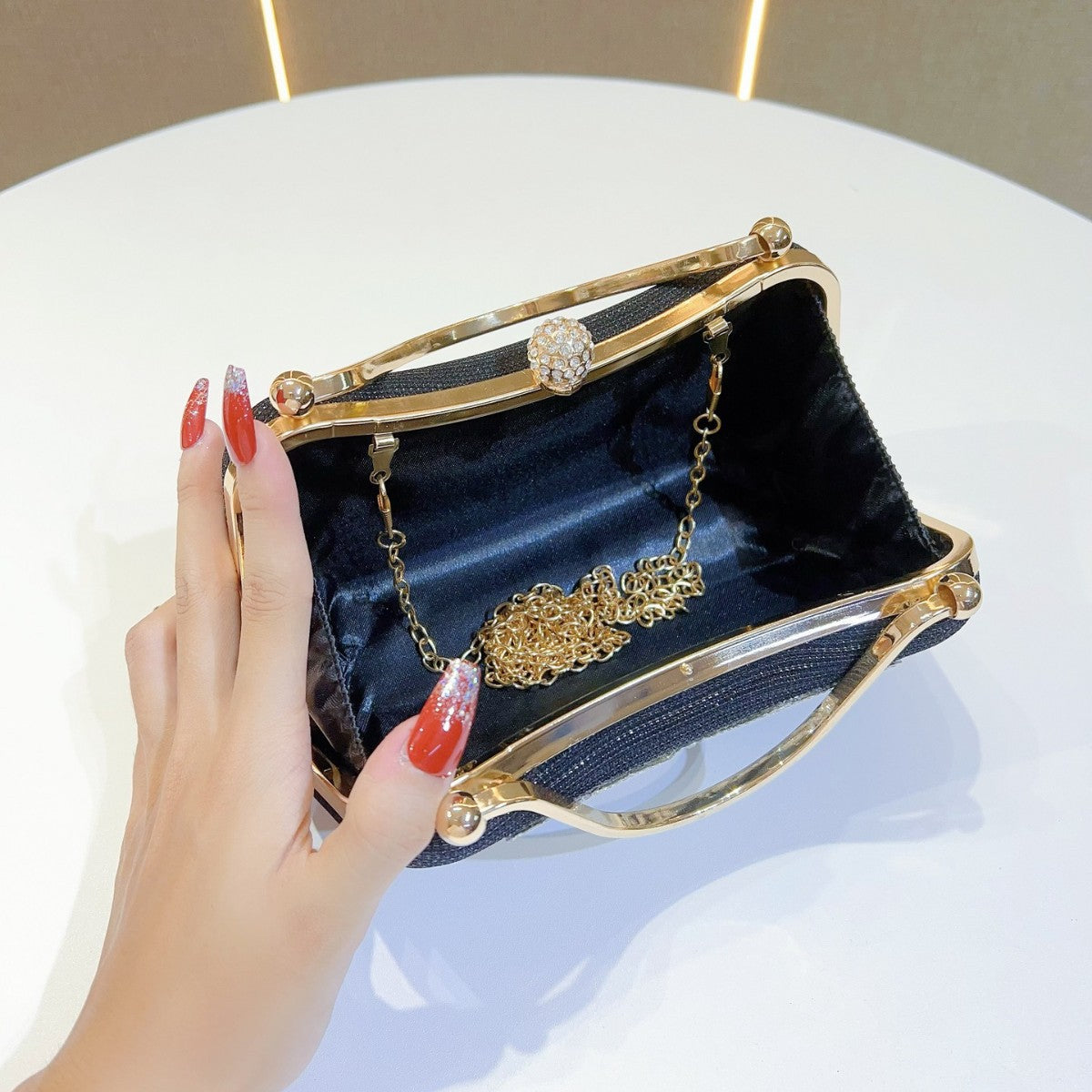Elegant Decorative Evening Clutch — product view 3