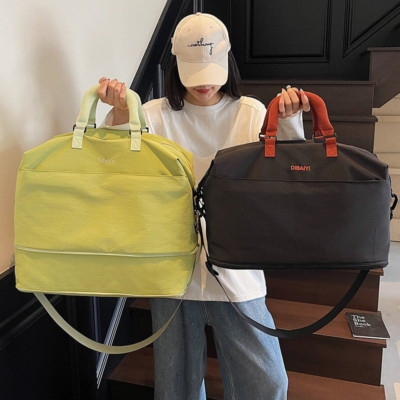 Versatile Urban Travel Duffle Bag — product view 4