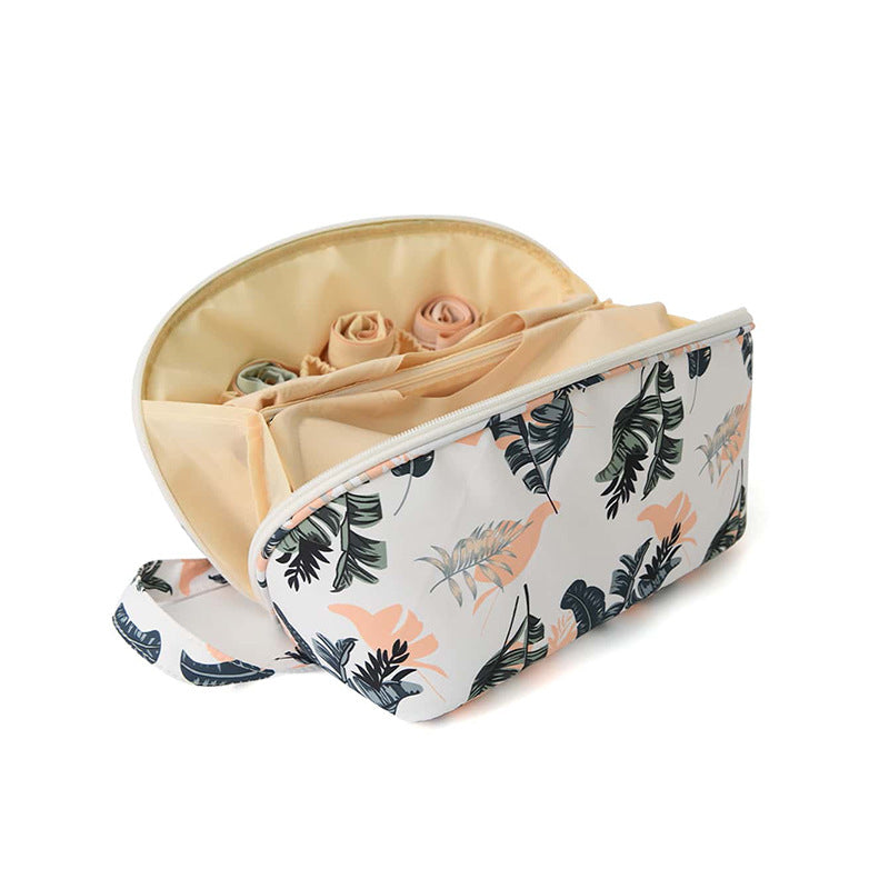 Cosmetic organizer with practical compartments LoungeYard — product view 2