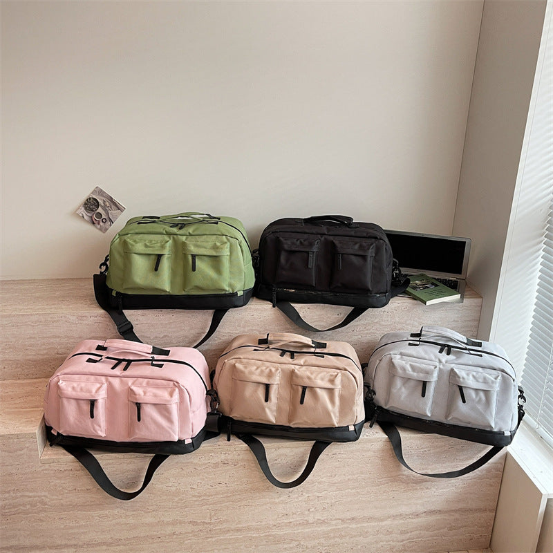 Practical Travel and Sports Bag LoungeYard — product view 2