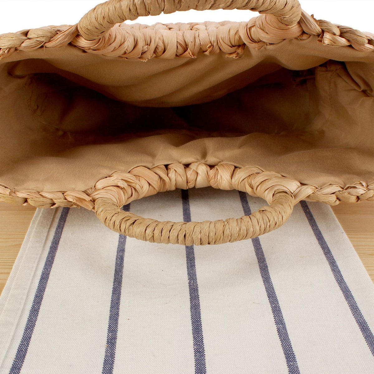 Handbag in Modern Basket Weave Pattern LoungeYard — product view 3