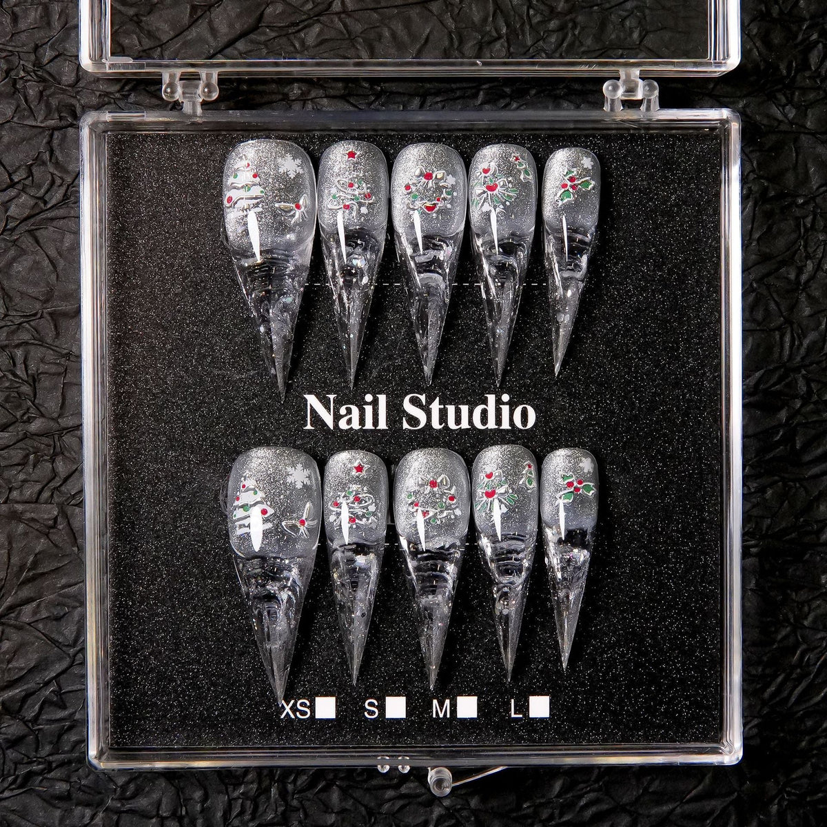 Holiday-Themed Press-On Nail Art Set — product view 1