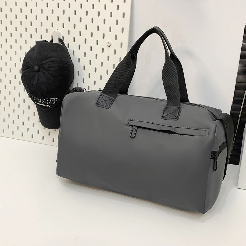Sporty travel bag LoungeYard — product view 2