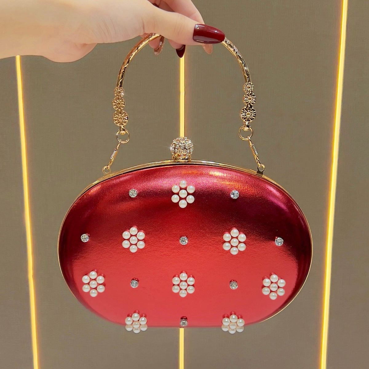 Vintage-Inspired Pearl-Embellished Evening Clutch — product view 4