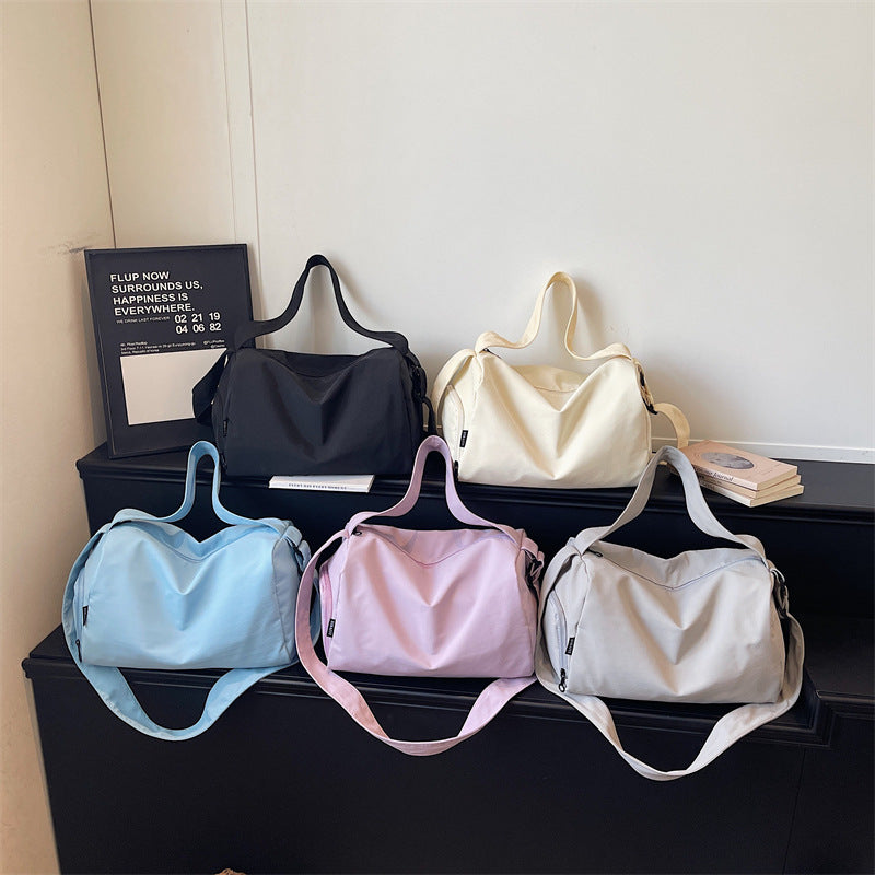 Durable Multi-Functional Gym Tote Bag LoungeYard — product view 4