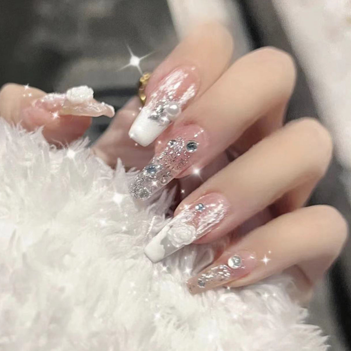 Glamorous Floral Acrylic Nail Art — product view 1