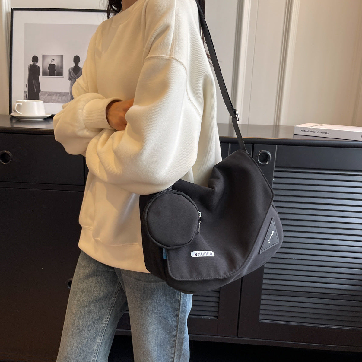 Casual shoulder bag LoungeYard — product view 7