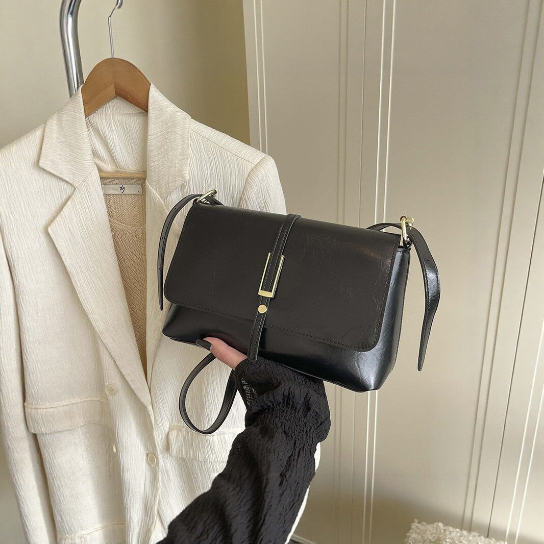 Elegant Crossbody Clutch Bag — product view 6