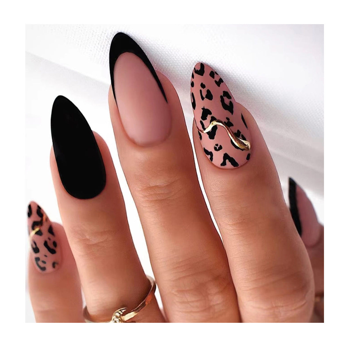 Elegant Stiletto Nail Art — product view 4