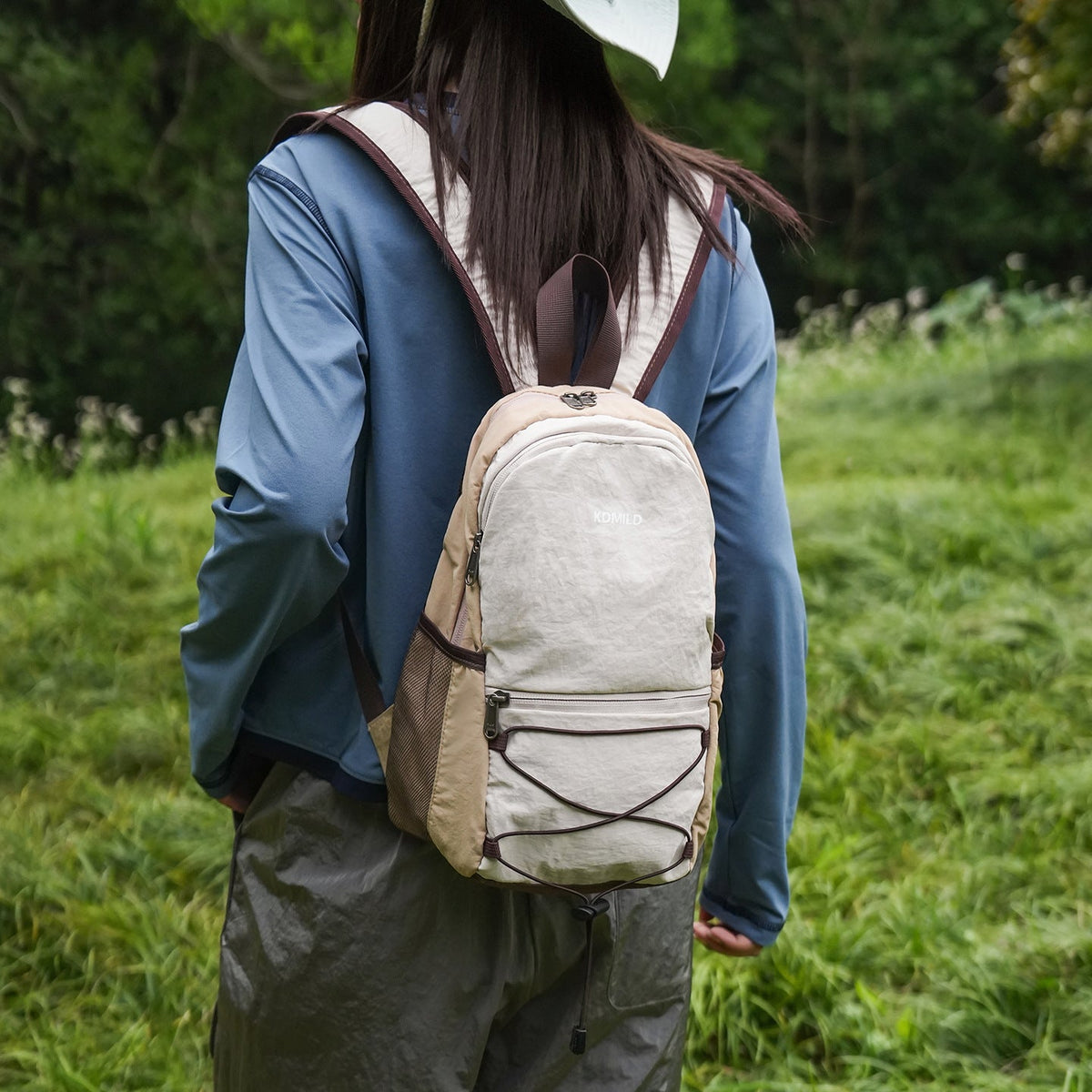 Lightweight Adventure-Ready Backpack LoungeYard — product view 2