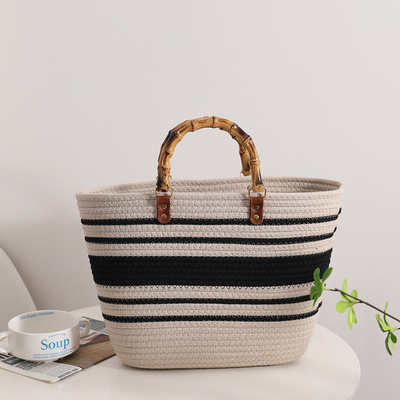Fashionable straw bag with bamboo handles LoungeYard — product view 1