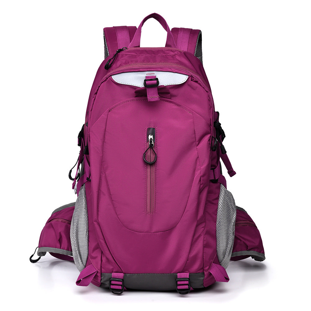 Outdoor backpack with versatile compartment system LoungeYard — product view 6