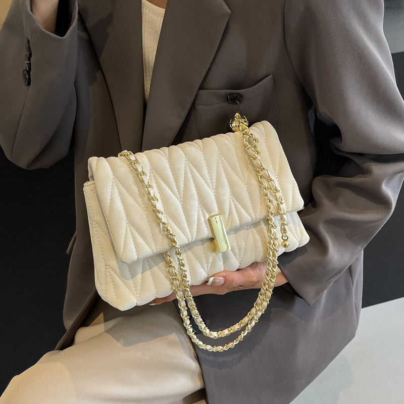 Quilted Chain-Strap Handbag LoungeYard — product view 2