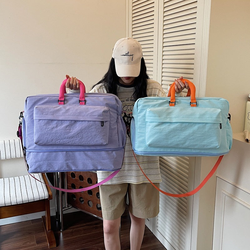 Spacious Multi-Purpose Weekend Duffel Bag LoungeYard — product view 3