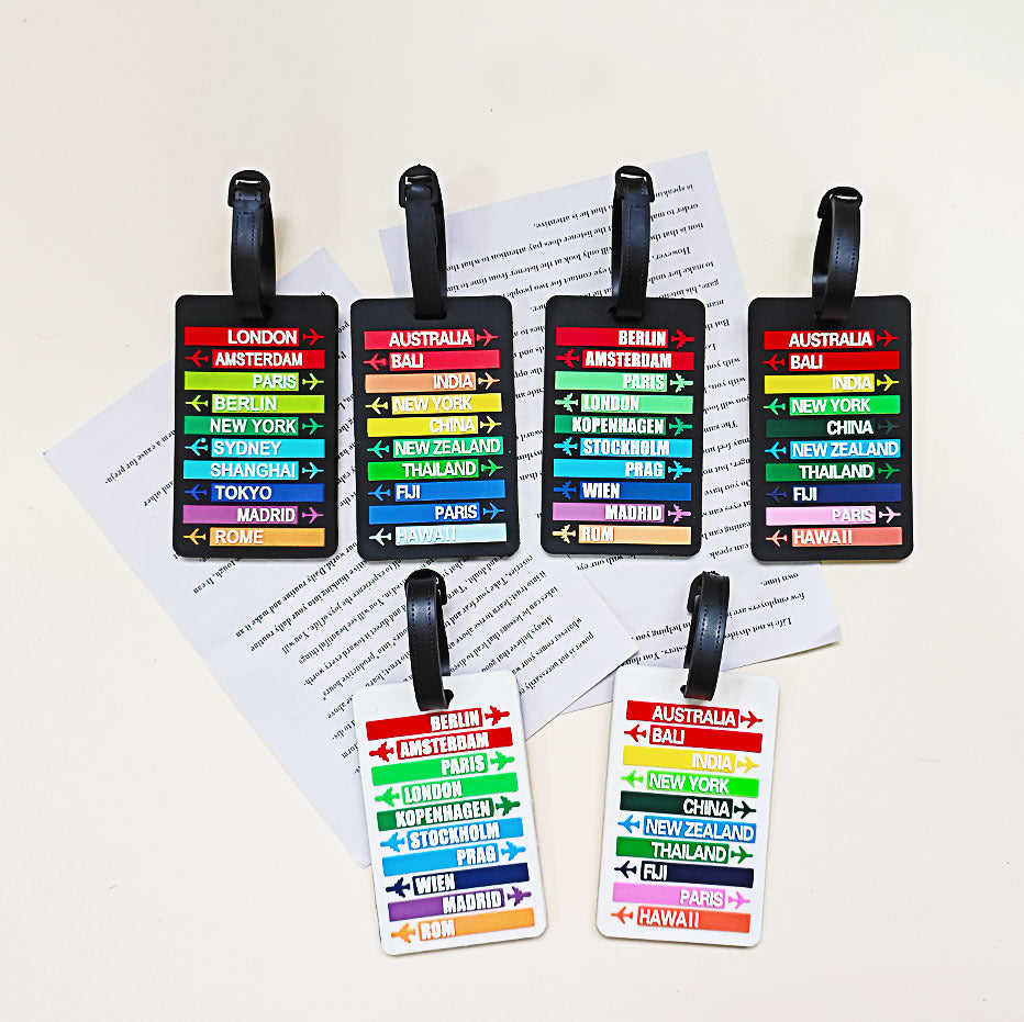 LoungeYard luggage tag — product view 1