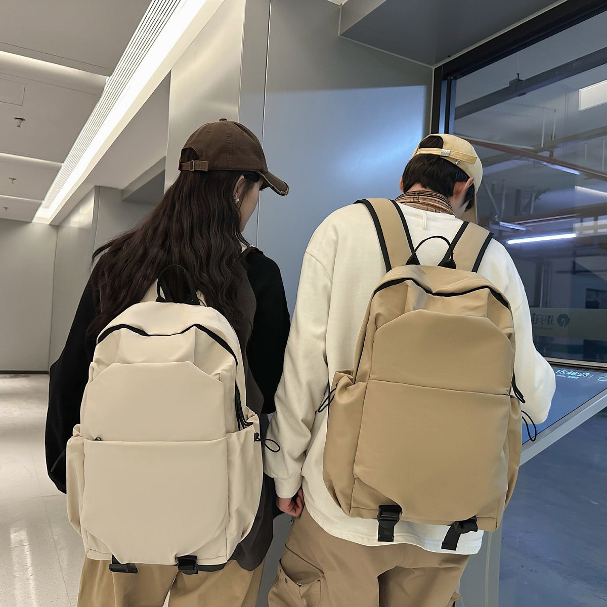Everyday backpack with ergonomic carrying system and multifunctional pockets LoungeYard — product view 2
