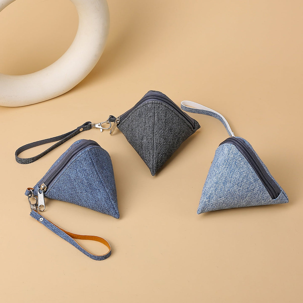 Triangle-Shaped Zippered Coin Pouch — product view 4