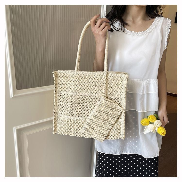 Handbag Made of Natural Weave LoungeYard — product view 1