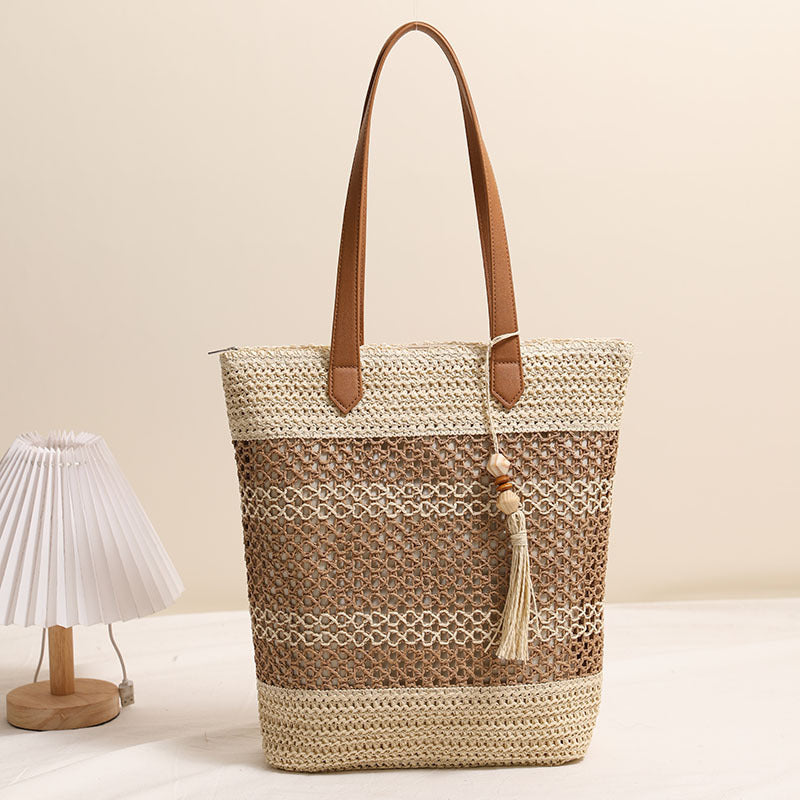 Braided Tote Bag Made From Natural Materials LoungeYard — product view 2