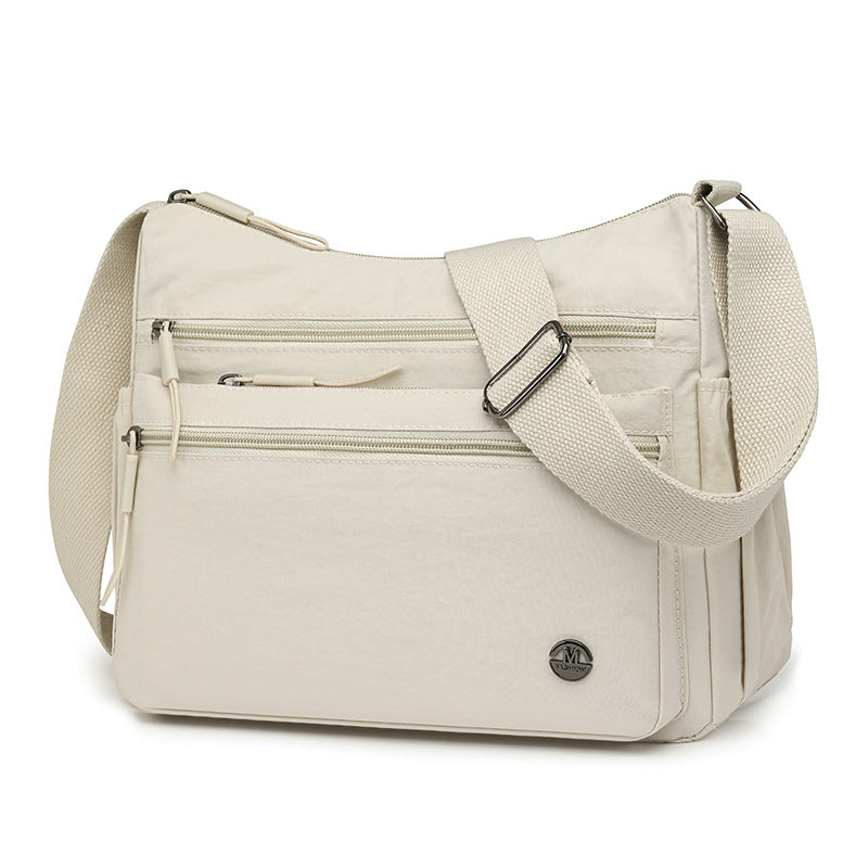 practical shoulder bag LoungeYard — product view 3