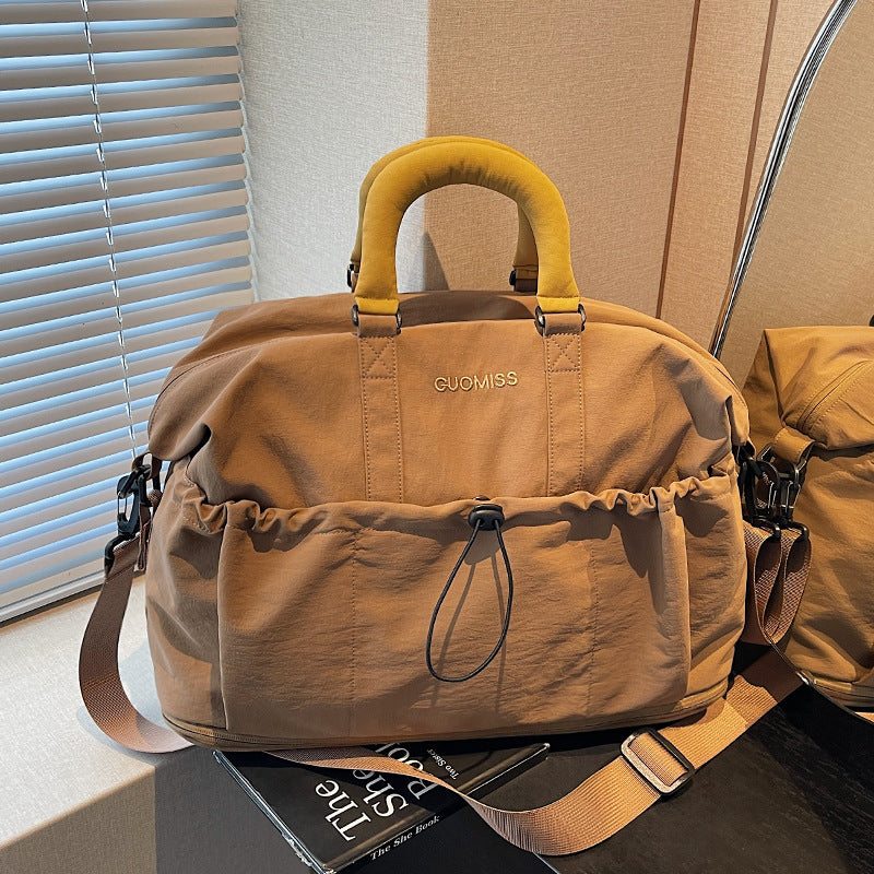 Stylish Travel Handbag — product view 3