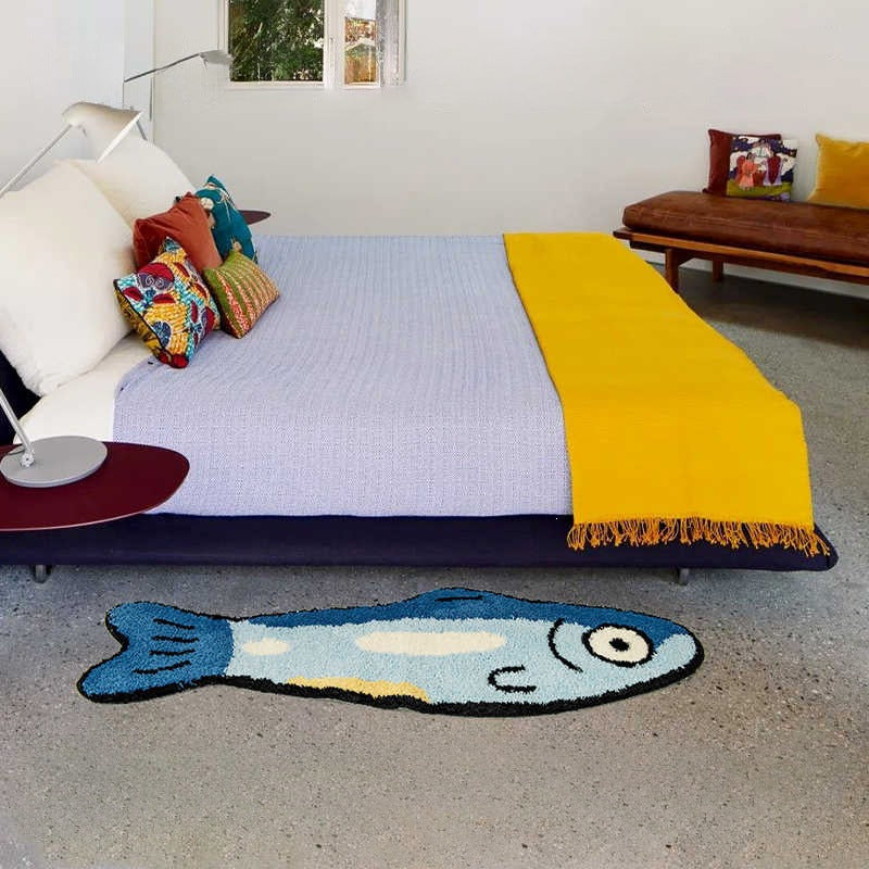 Playful Fish-Shaped Bath Mat Bowlift — product view 3