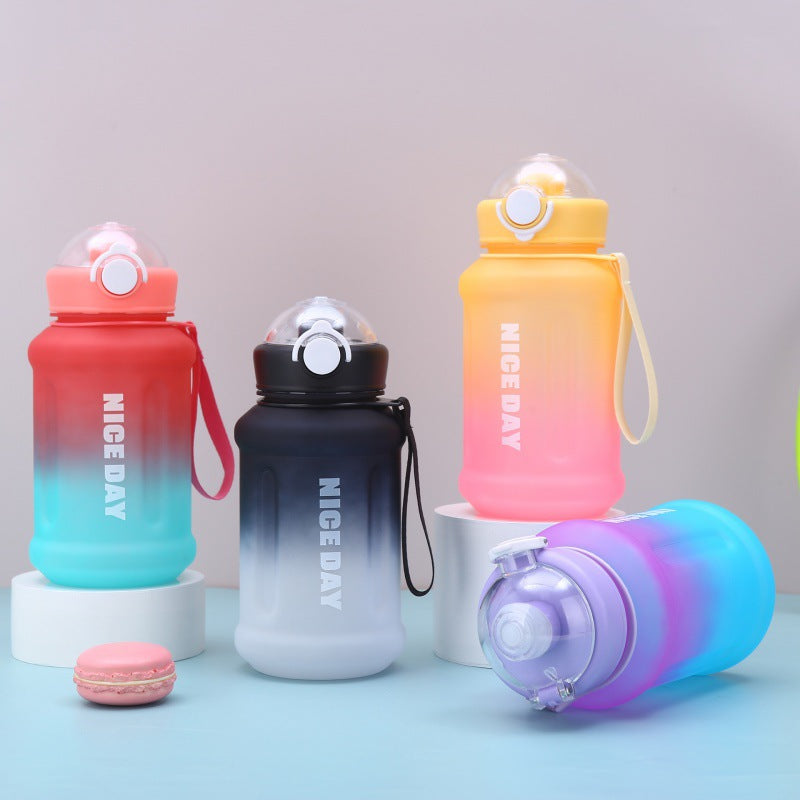Women's multifunctional sports water bottle with ergonomic grip and practical leak protection LoungeYard — product view 3