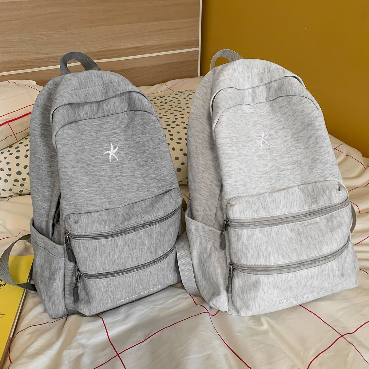 Comfortable Everyday Backpack LoungeYard — product view 4