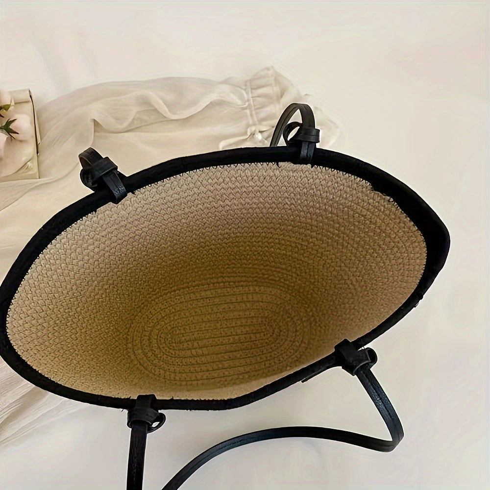Spacious beach bag with reinforced bottom and easy-care material LoungeYard — product view 4