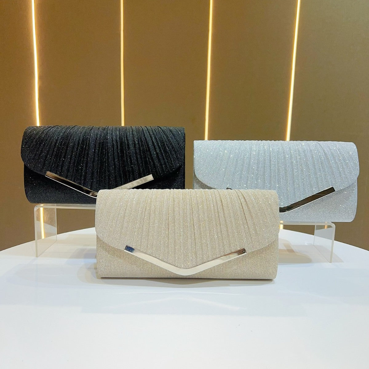 Elegant Pleated Clutch Bag — product view 4