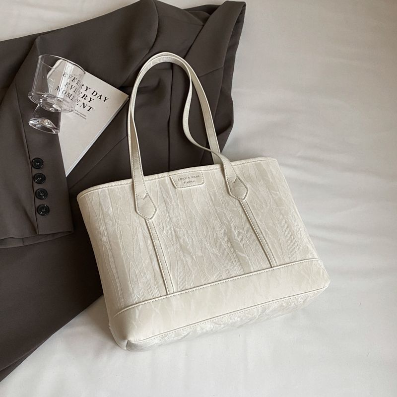 Premium Structured Work Tote LoungeYard — product view 6