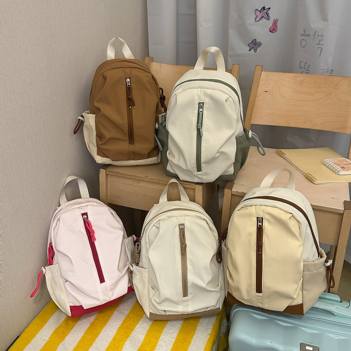 Compact Urban Backpack LoungeYard — product view 4