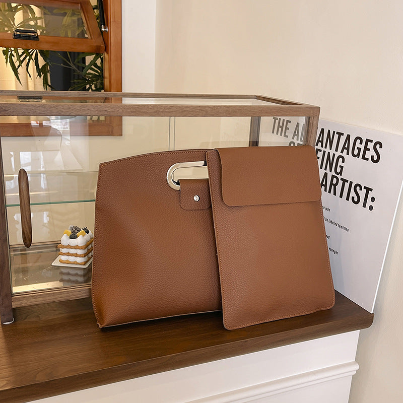 Structured Leather Tote LoungeYard — product view 7