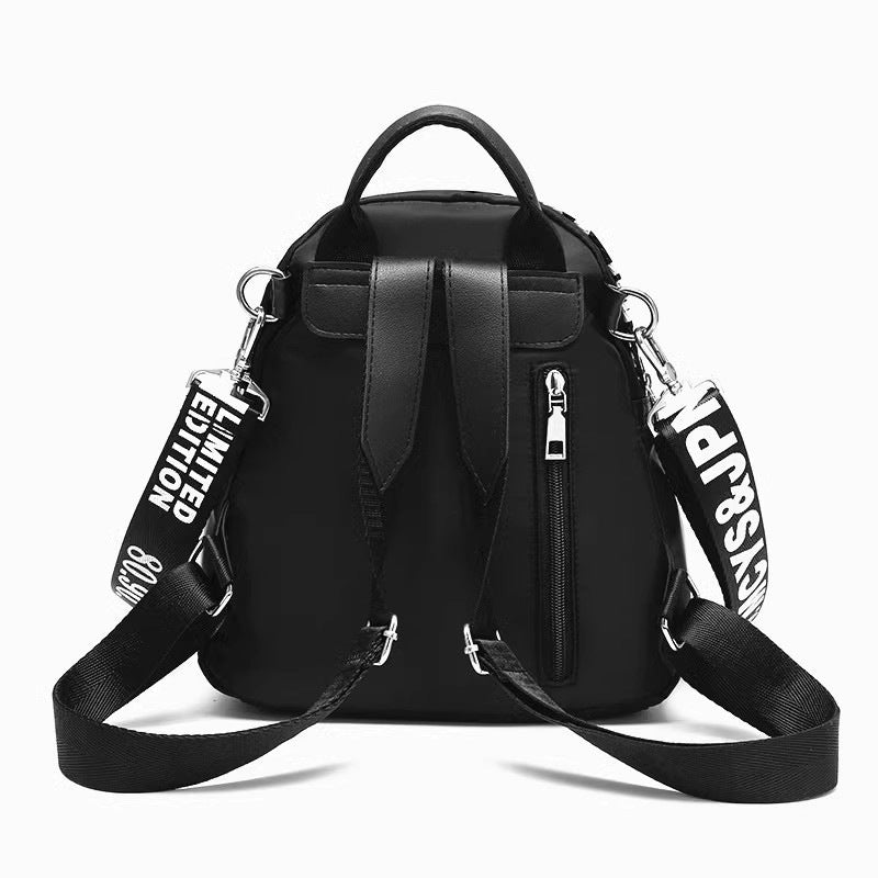 Minimalist Backpack LoungeYard — product view 1