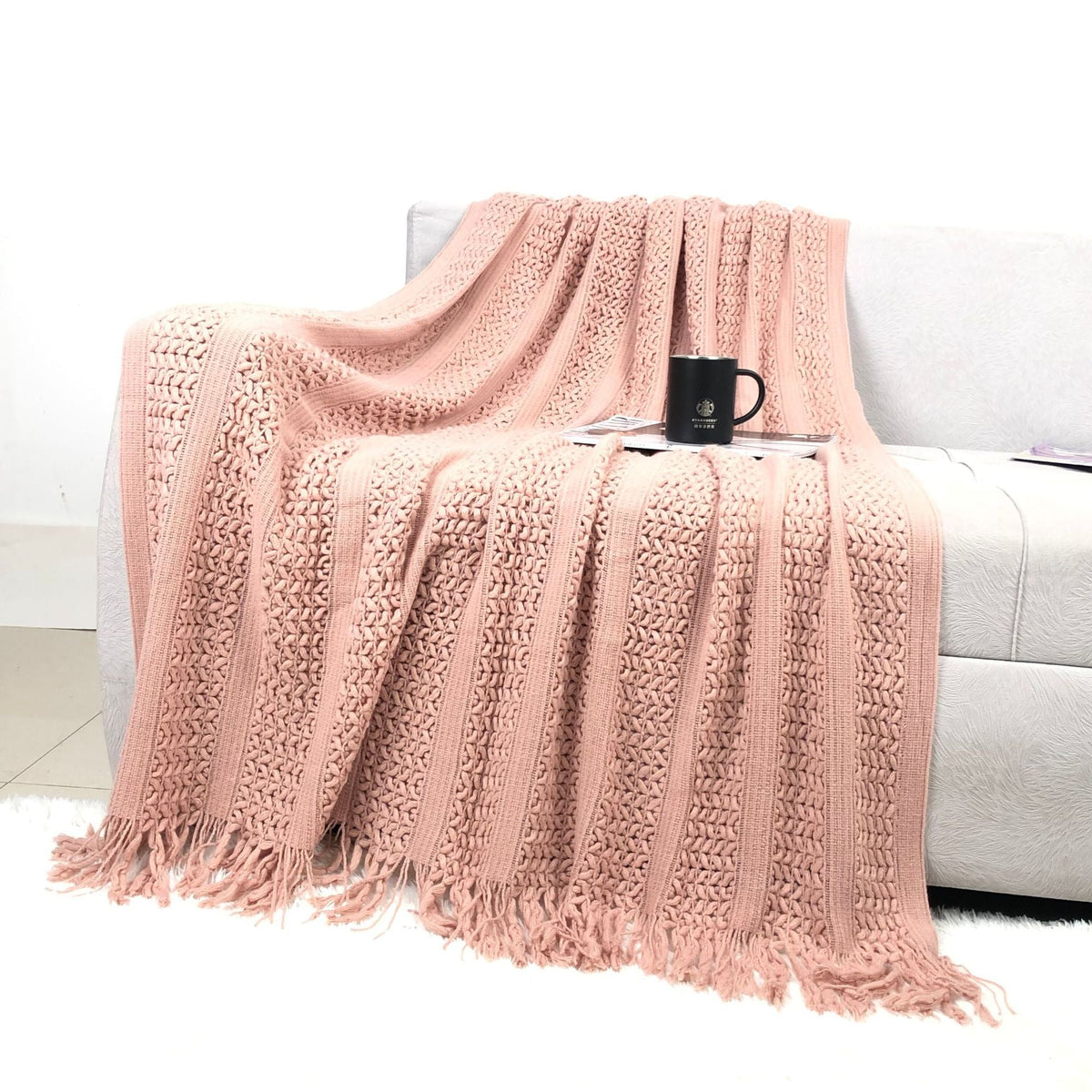 Cozy Knit Throw Blanket LoungeYard — product view 4