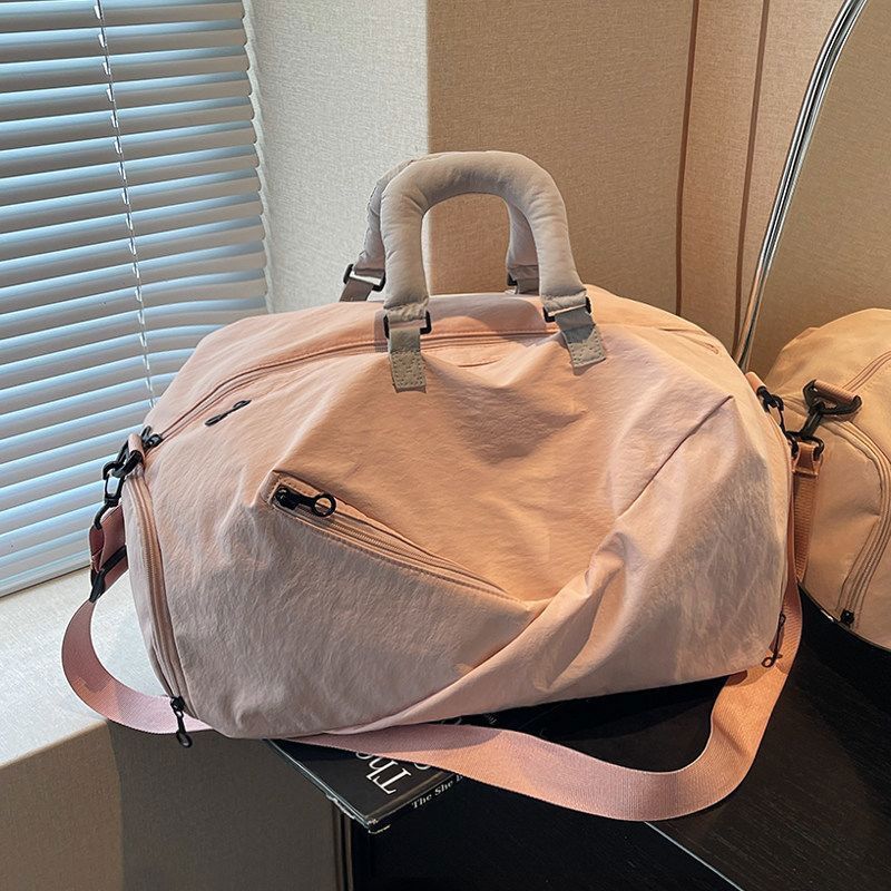 Premium Multi-Pocket Travel Duffle Bag LoungeYard — product view 2