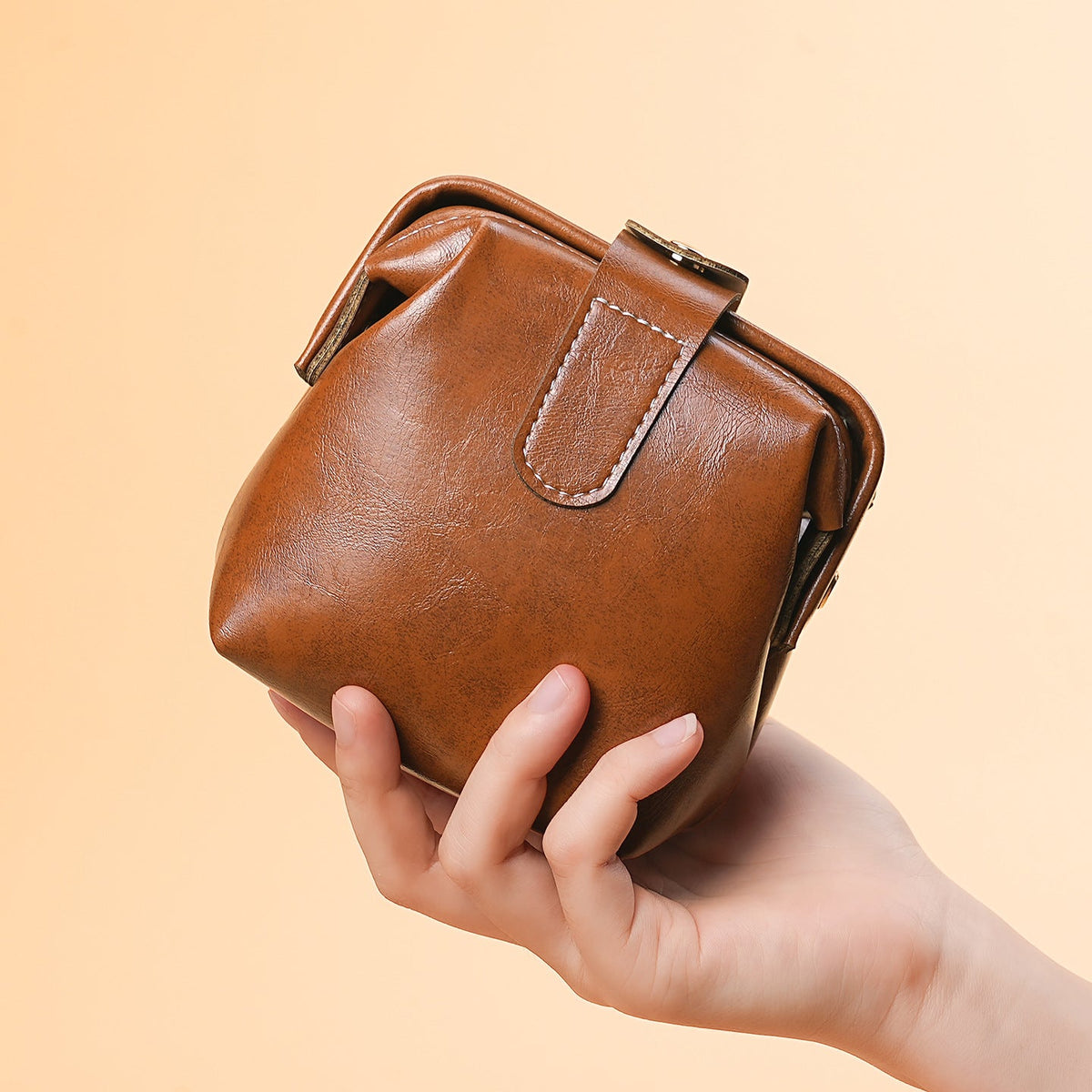 Premium Leather Cosmetic Case — product view 5