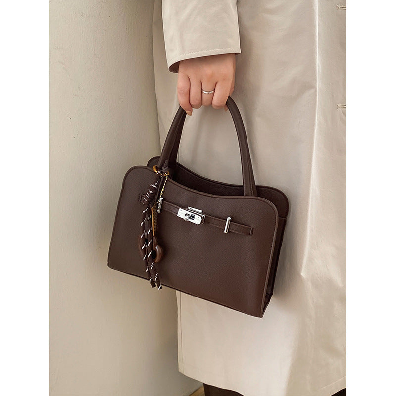Elegant Handcrafted Structured Handbag — product view 3