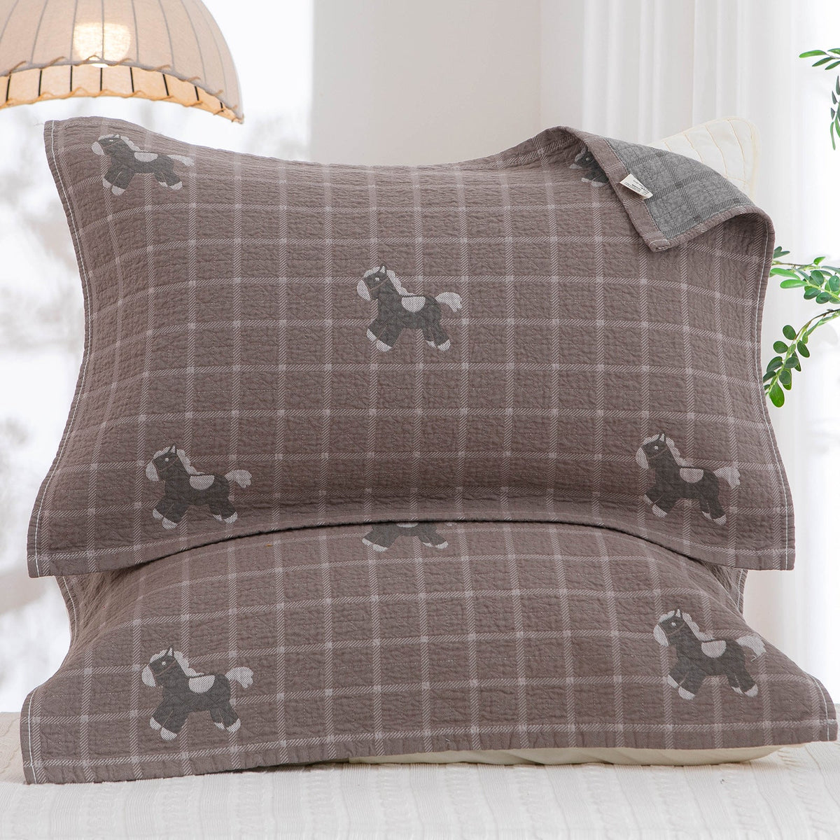 Ladies pillowcase with playful horse motif LoungeYard — product view 6