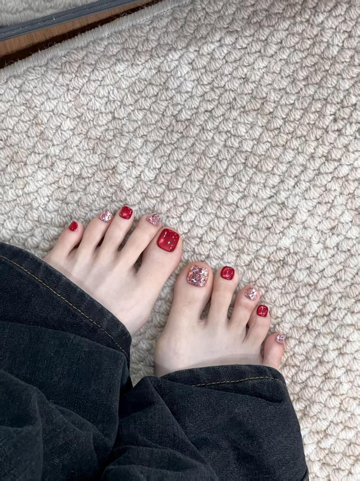 Glittery Pedicure Nail Art — product view 6