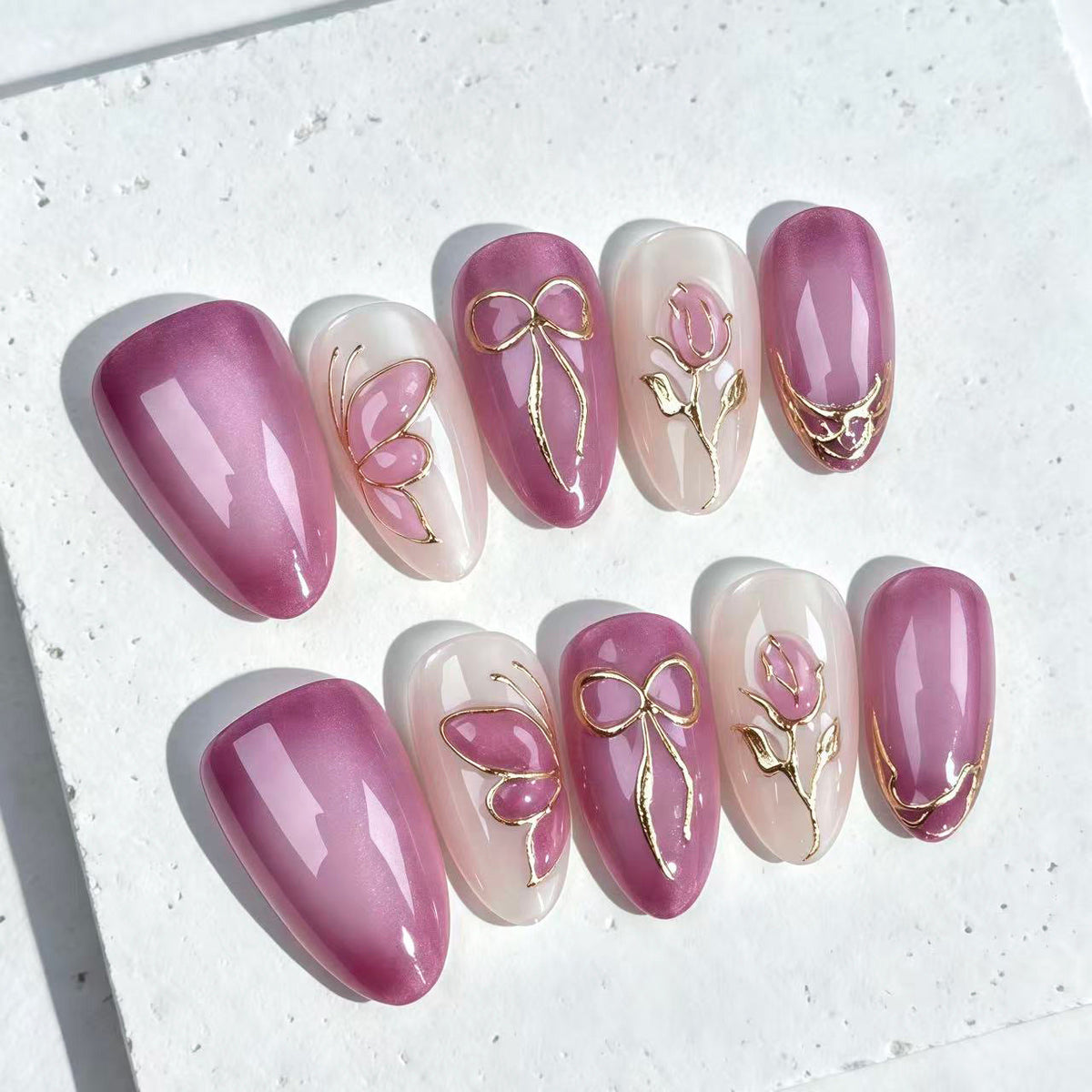 Elegant Floral Design Press-On Nail Set — product view 3