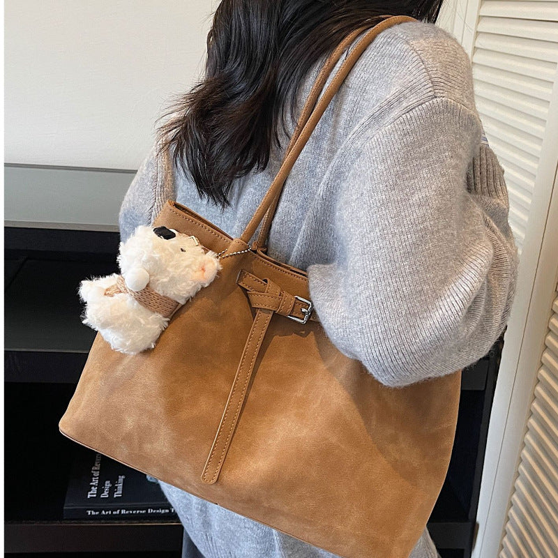 Versatile Leather Tote Bag LoungeYard — product view 5