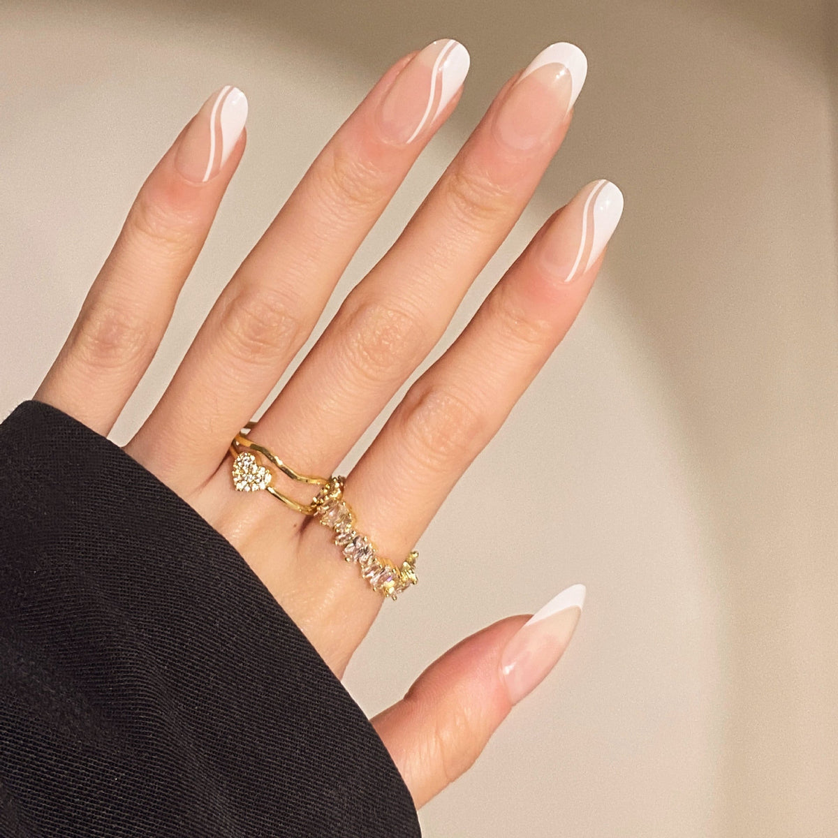 Chic French Tip Nail Extensions — product view 2