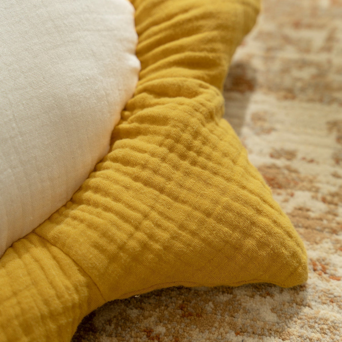 Kuschelstern decorative pillow for children with embroidered face and plush feet — product view 3