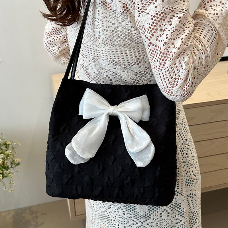 Decorative Bow-Embellished Tote Bag — product view 6