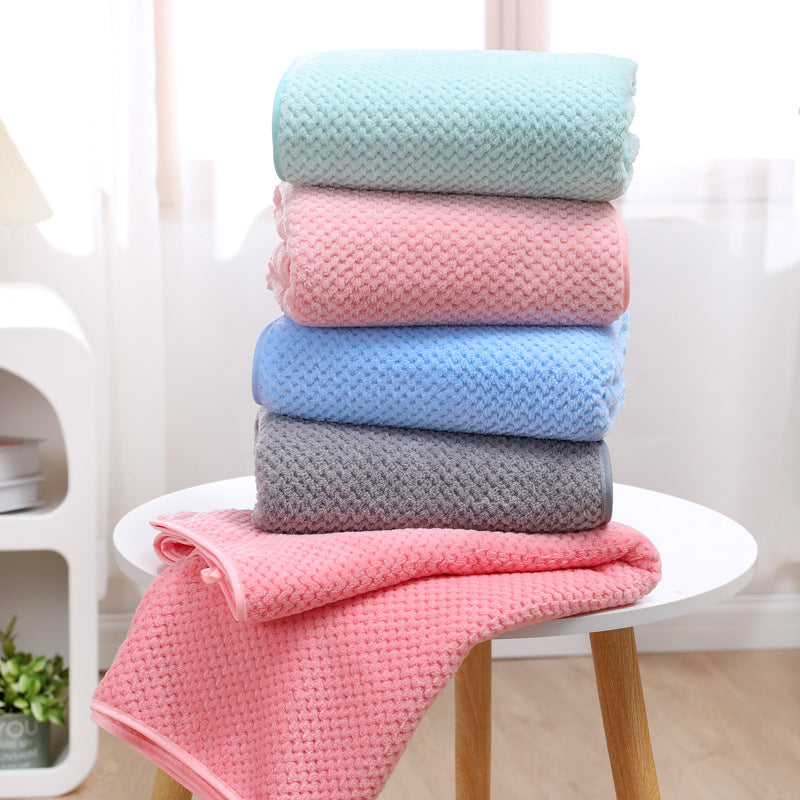 Waffle Weave Lightweight Absorbent Bath Towel LoungeYard — product view 4